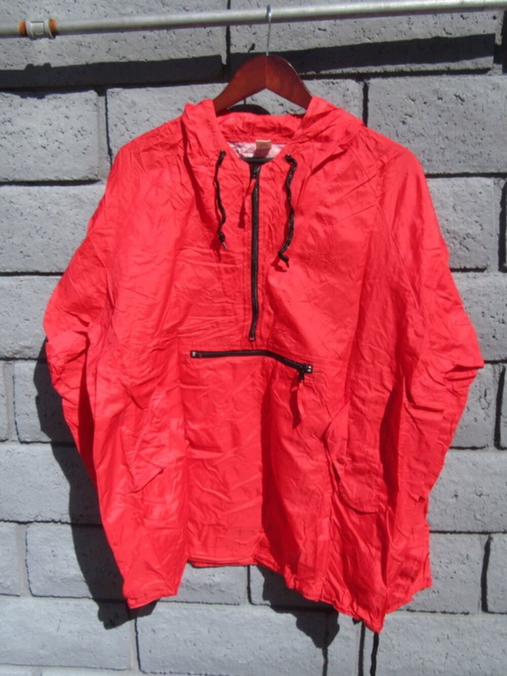 Vintage GAP Anorak Red Packable Windbreaker Rain Jacket Size XL